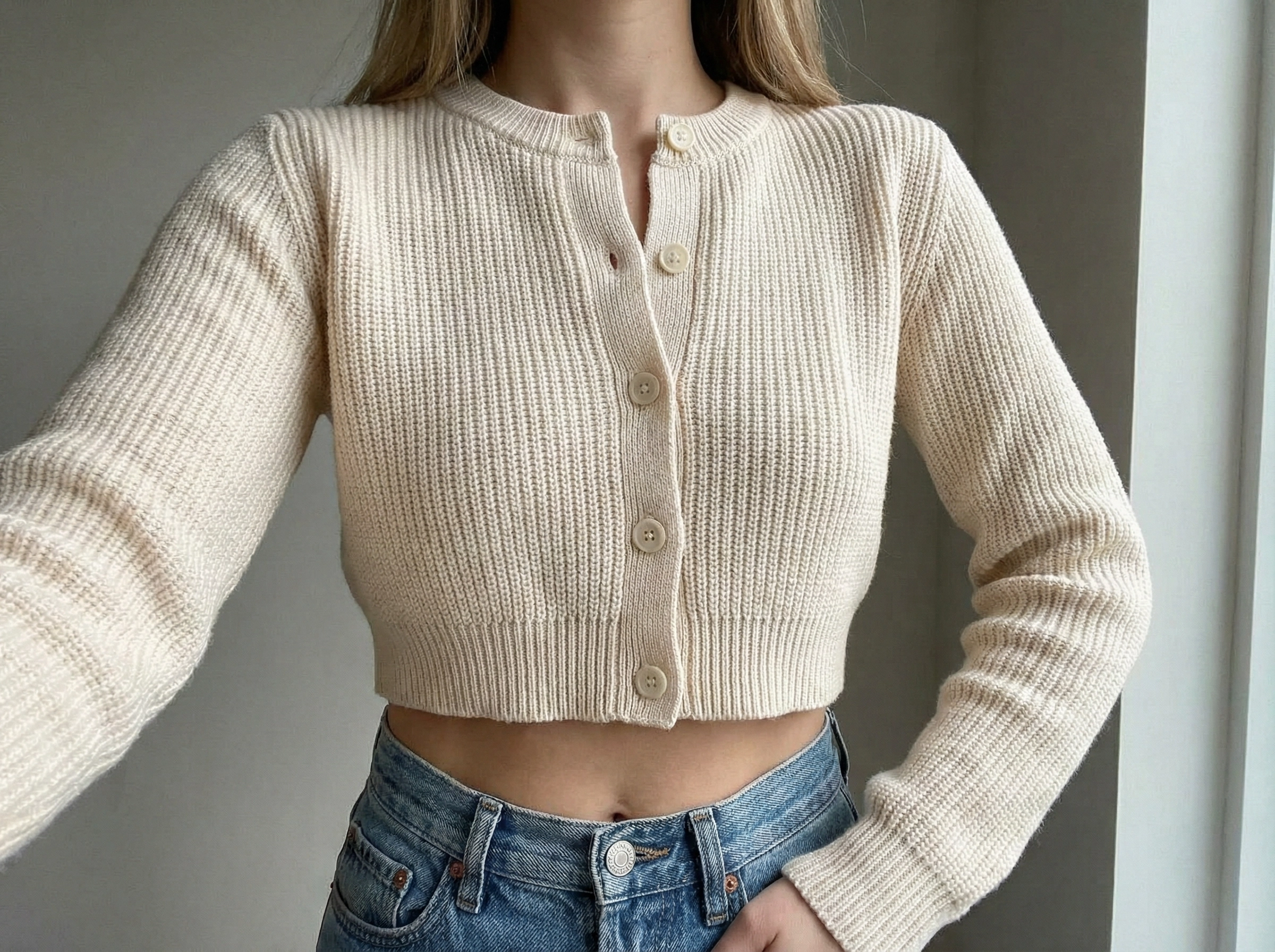 Cropped Knitted Cardigan