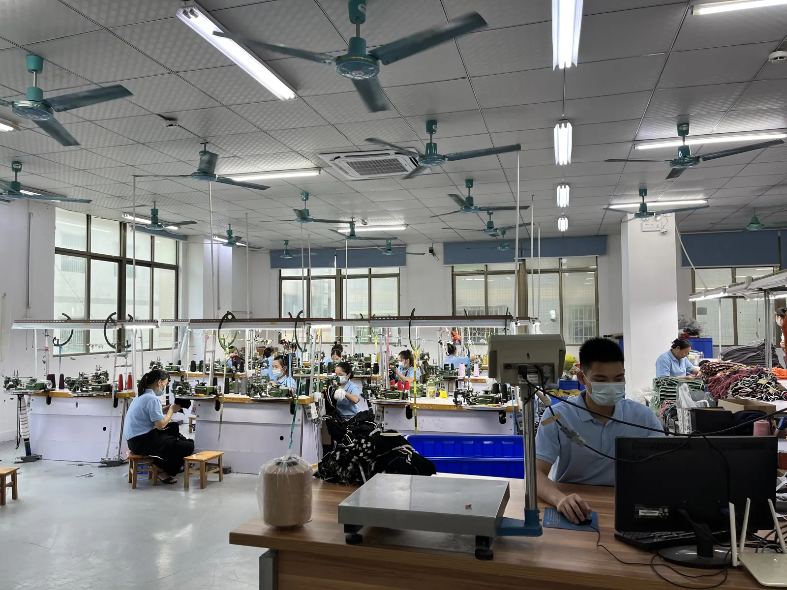 Linking workshop with garment weighing checkpoint
